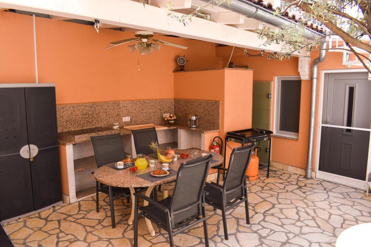 Kuca Za Odmor Antic - Holiday House Antic Novi Vinodolski Εξωτερικό φωτογραφία