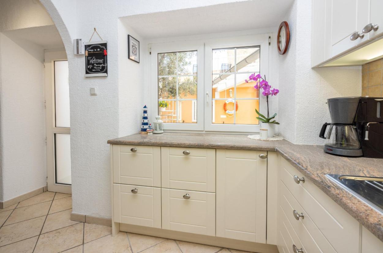 Kuca Za Odmor Antic - Holiday House Antic Novi Vinodolski Εξωτερικό φωτογραφία